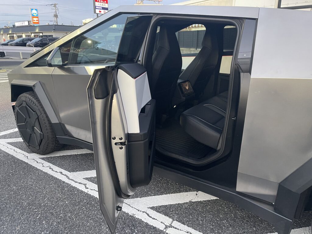 千葉県でのサイバートラックの様子